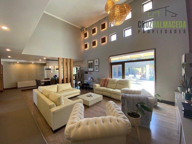 Puerto Montt, Casa de 650 m2 con piscina temperada Lomas de Coihuin