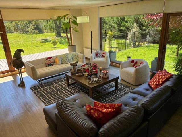 Puerto Montt, Hogar Luminoso en Tranquilo Entorno 140581