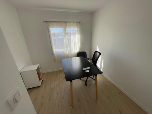 Bureau location à Arrondissement de Draguignan, Puget-sur-argens