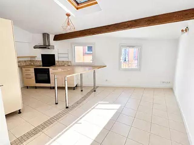 Appartement vente à Puget-Théniers, Alpes-Maritimes