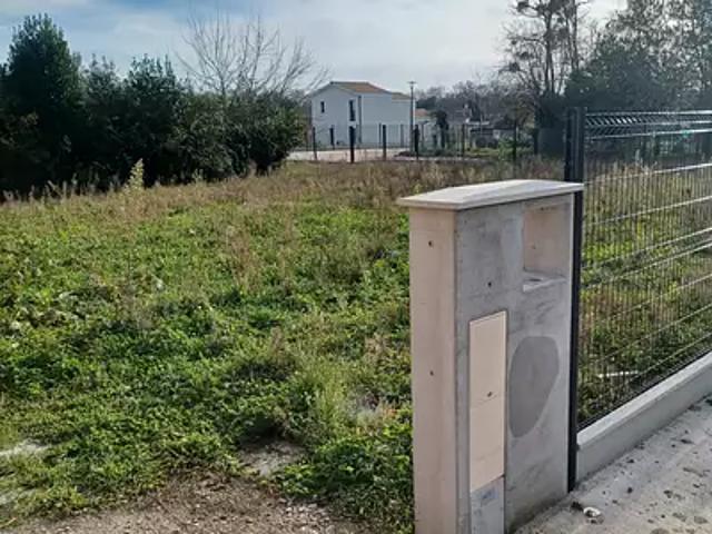 Terrain vente à France métropolitaine, Pugnac