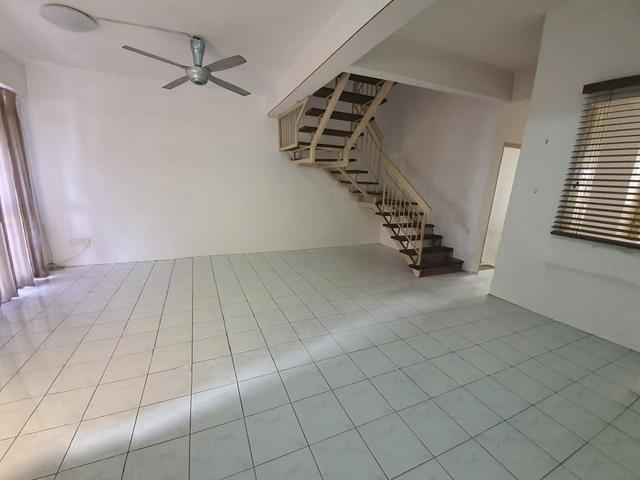 Terraced House for sale in Petaling, Subang Jaya