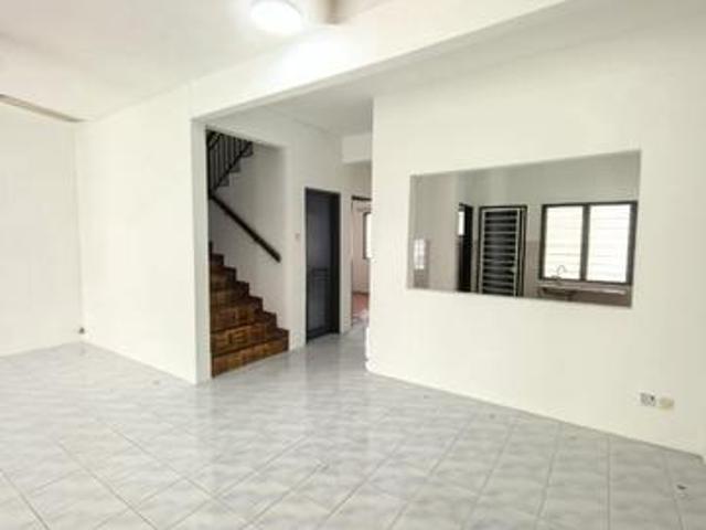 Terraced House for sale in Petaling, Subang Jaya