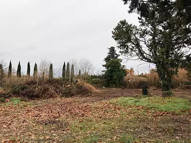 Terrain vente à Nîmes, Pujaut