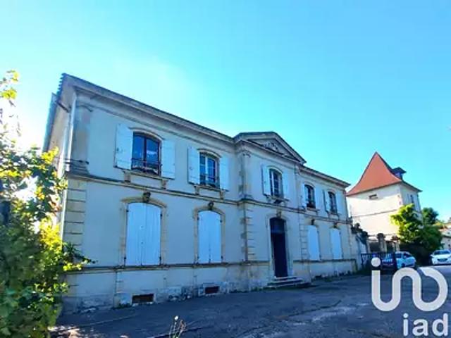 Immeuble vente à Pujols, Sous Chays