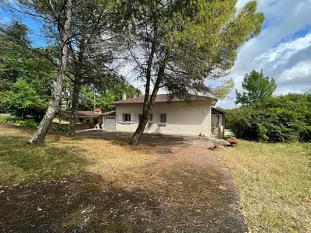 Maison location à Villeneuve-sur-Lot, Pujols