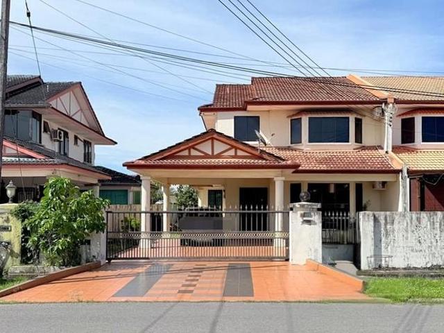 Residential House for sale in Long Miri, Sarawak