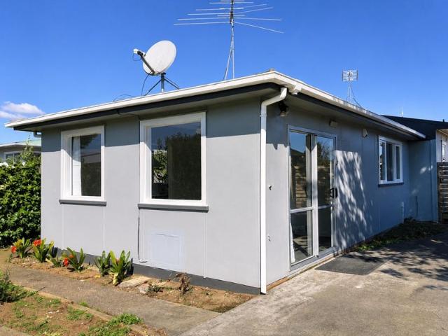 Apartment for rent in Awhitu