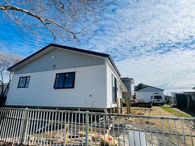 House for rent in Awhitu, Oroua County