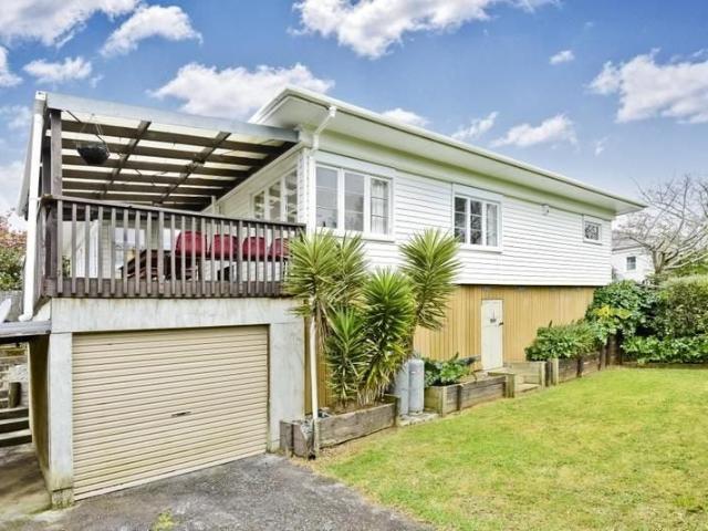 House for rent in Awhitu