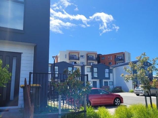 Apartment for rent in Awhitu, Oroua County