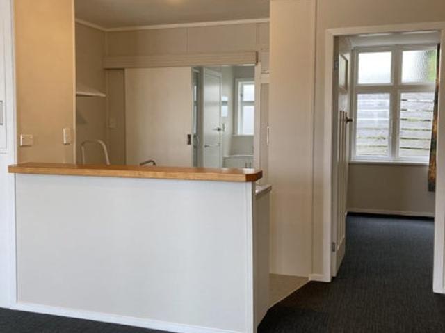 Apartment for rent in Awhitu