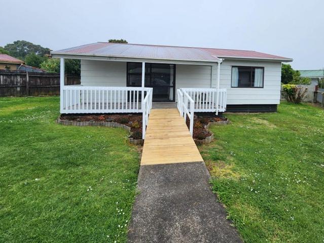 House for rent in Awhitu
