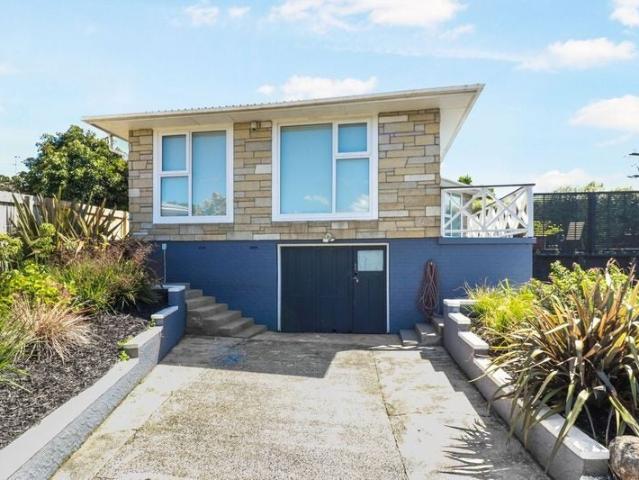 House for rent in Awhitu