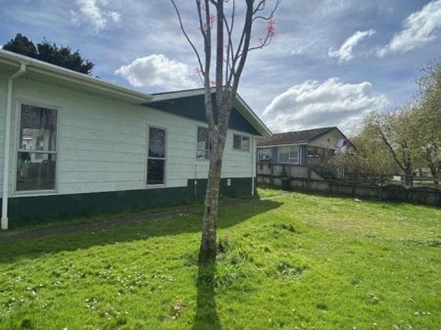 House for rent in Awhitu, Oroua County