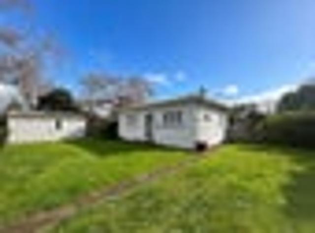 House for rent in Awhitu, Oroua County