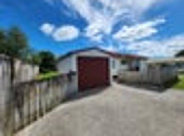 House for rent in Awhitu