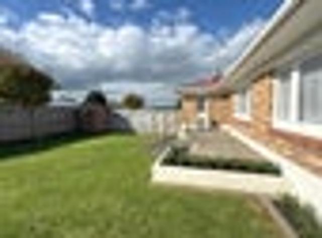 House for rent in Awhitu, Oroua County