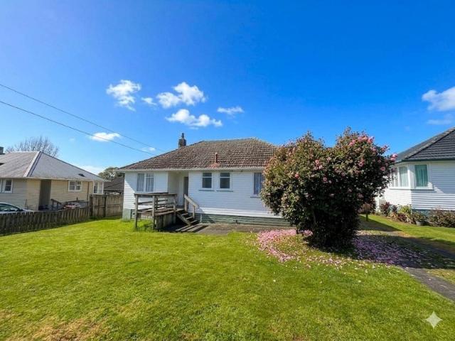 House for rent in Awhitu