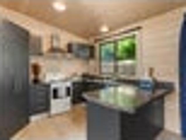 House for rent in Awhitu