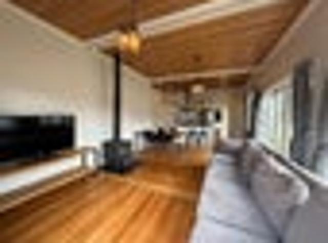 House for rent in Awhitu, Oroua County