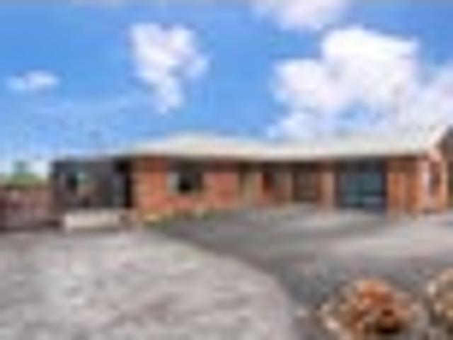 House for rent in Awhitu