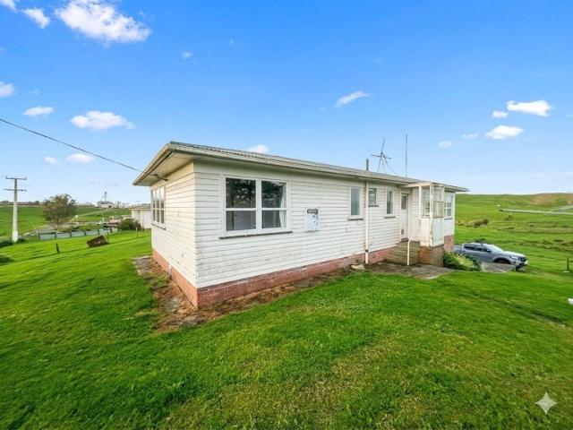 House for rent in Awhitu