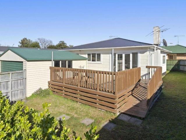 House for rent in Awhitu, Oroua County