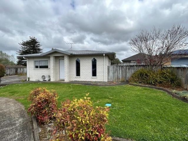 House for rent in Awhitu, Oroua County