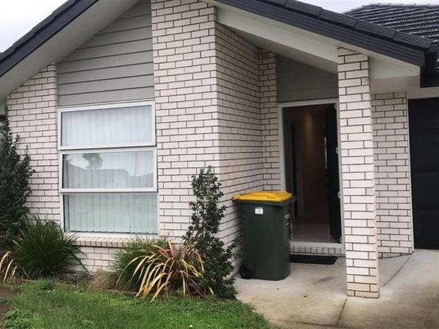 House for rent in Awhitu