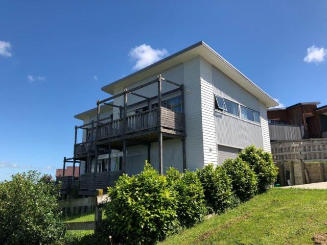 House for rent in Awhitu, Oroua County