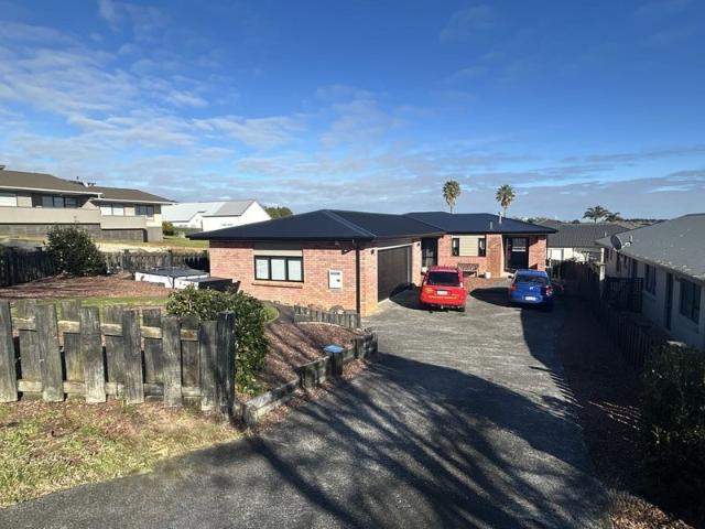 House for rent in Awhitu, Oroua County