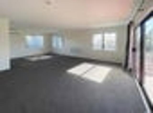 House for rent in Awhitu, Oroua County