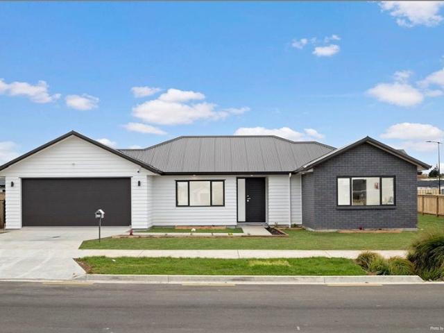 House for rent in Awhitu