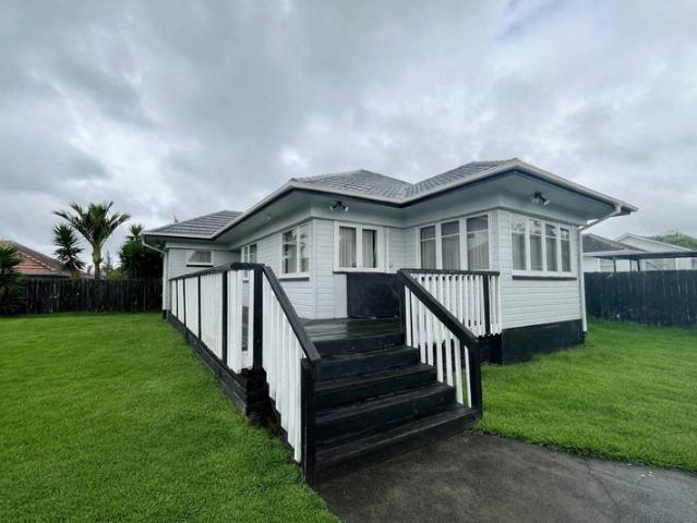 House for rent in Awhitu