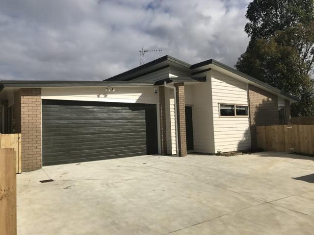 House for rent in Awhitu, Oroua County