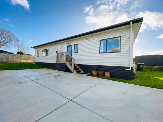 House for rent in Awhitu