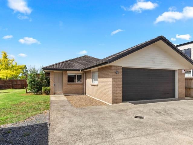 House for rent in Awhitu, Oroua County