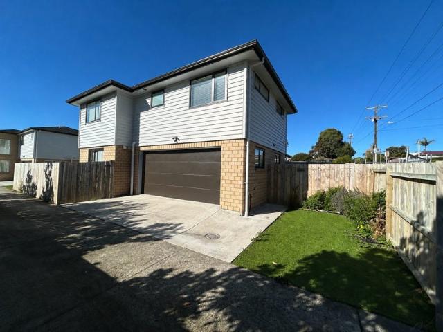 House for rent in Awhitu