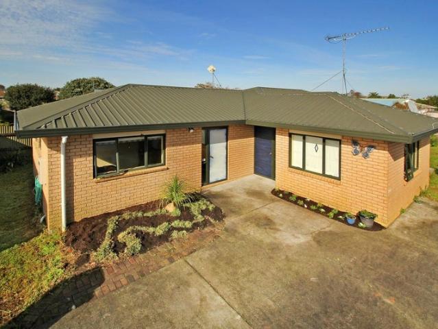 House for rent in Awhitu