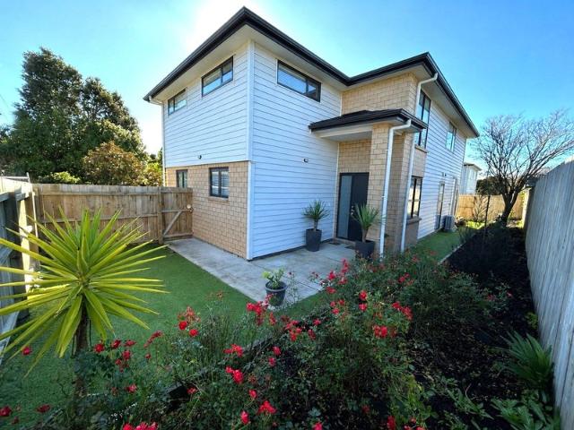 House for rent in Awhitu, Oroua County