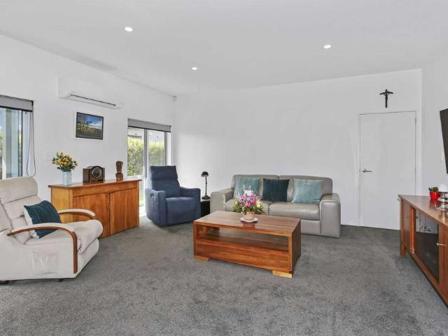 House for rent in Awhitu