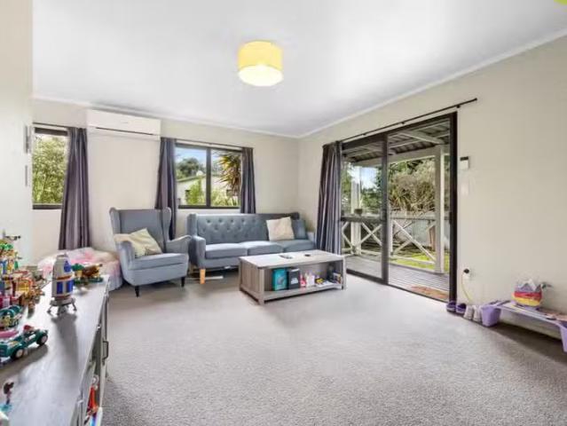 House for rent in Awhitu