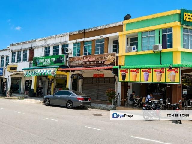 Shop for sale in Bukit Ledang, Johor