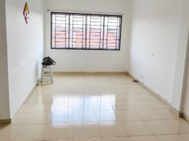 Flat for rent in Bukit Ledang, Johor