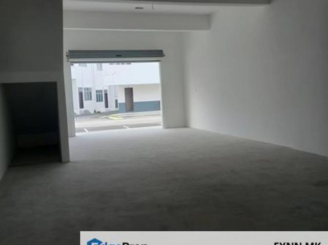 Shop for rent in Bukit Ledang, Johor