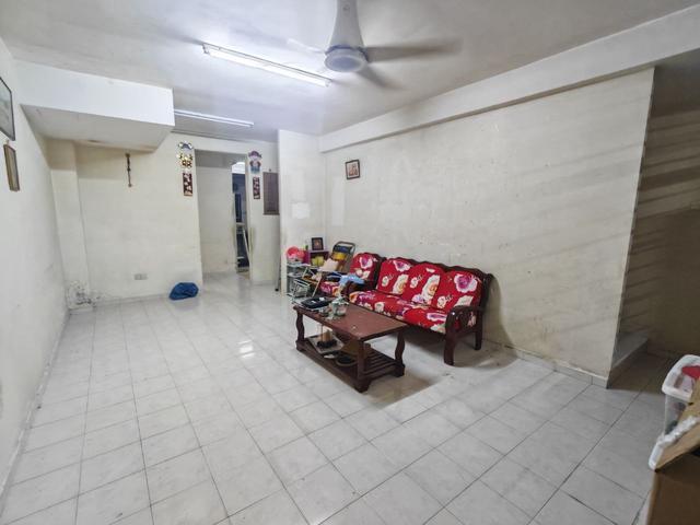 Terraced House for sale in Pekan Nanas, Pontian