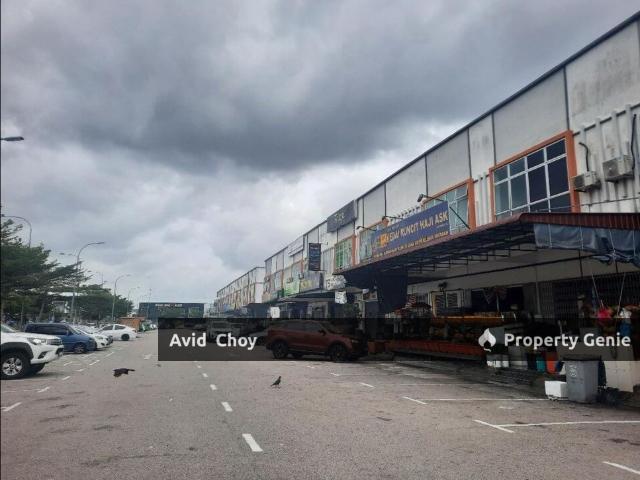 Shop for rent in Bukit Ledang, Johor