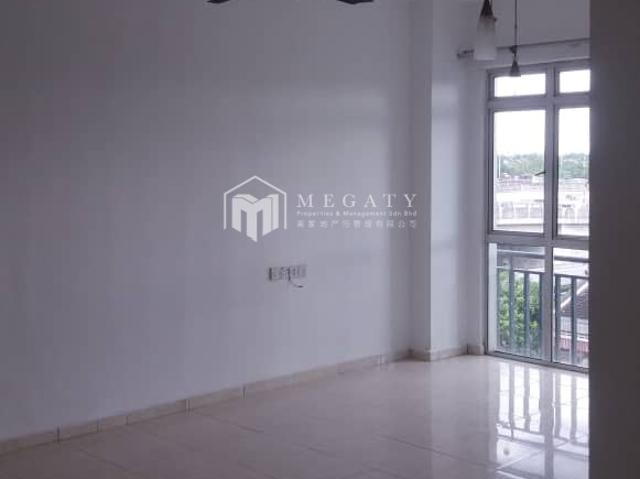 Apartment for rent in Taman Kobena, Johor Bahru