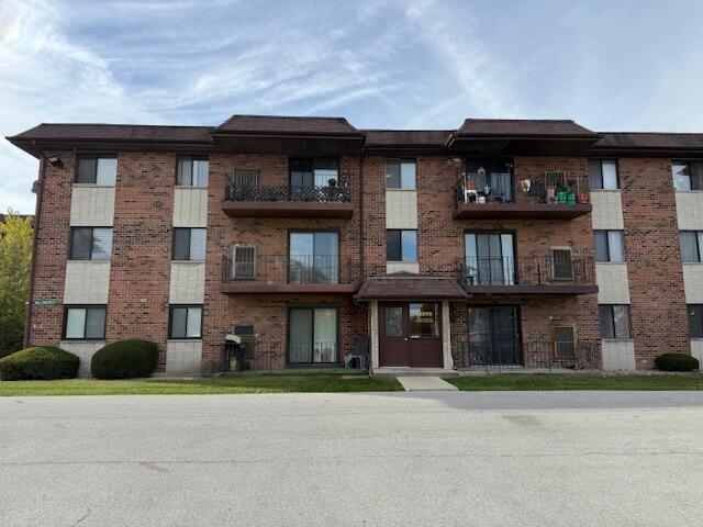 Condo for sale in Midlothian, Illinois